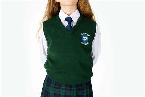 Private Schools - Richman School Uniforms