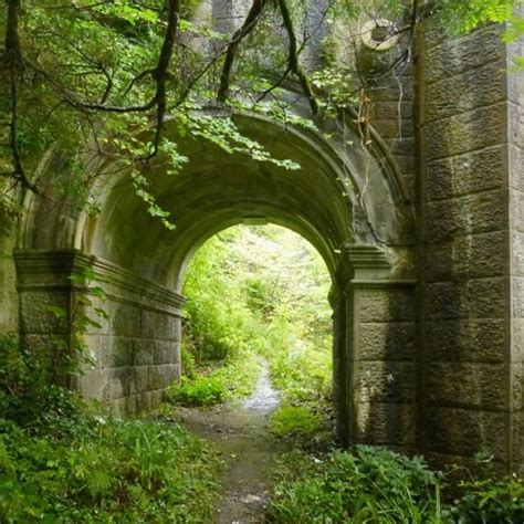 Overtoun Bridge – Milton, Scotland - Atlas Obscura