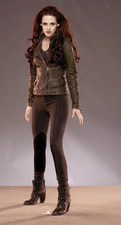 Bella Cullen outfit, Breaking dawn part 2 | Twilight outfits, Kristen ...