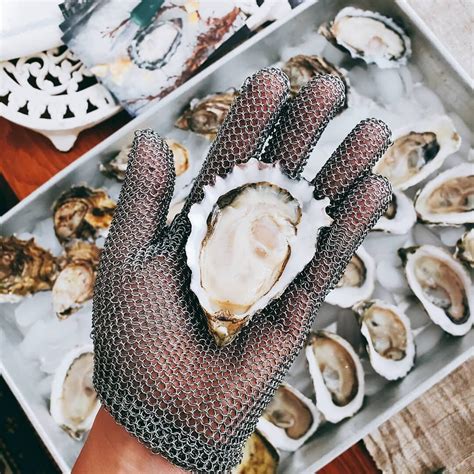 How to Shuck Oysters Better: 5 Tips to Try Today — In A Half Shell