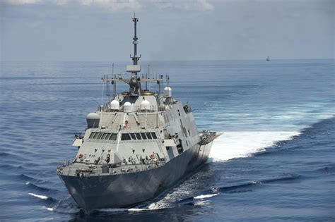 Navy Assessment: LCS Fort Worth Needed 90 Percent Less Maintenance than ...