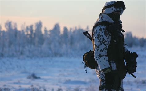 Snow Soldier Wallpapers - 2560x1600 - 705694 | Soldier, Military ...