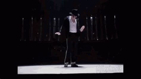 Michael Jackson Dancing GIF – Michael Jackson Dancing Moonwalk ...