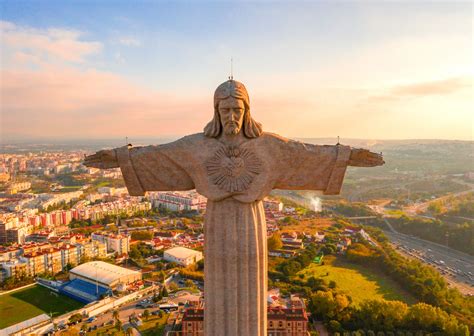 Jesus Statues, Christ the Redeemer Statues Around the World