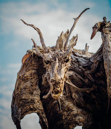 Amazing Driftwood Dragons & Other Animal Wooden Sculptures | HENRYHERZ ...