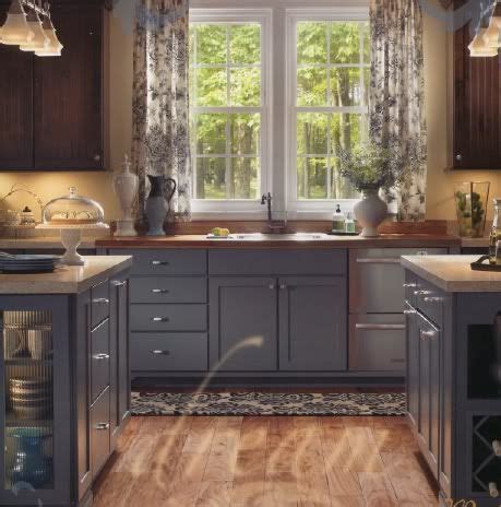 Different colors on upper cabinets? - Kitchens Forum - GardenWeb ...