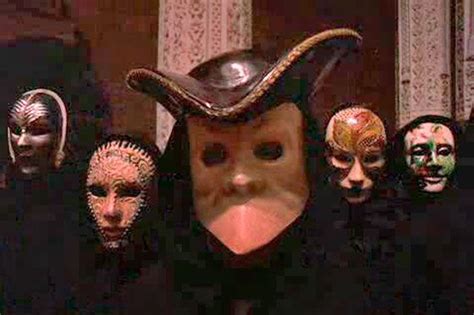 The Town and the Twelve Creepiest Masks in Movie History - Slideshow ...