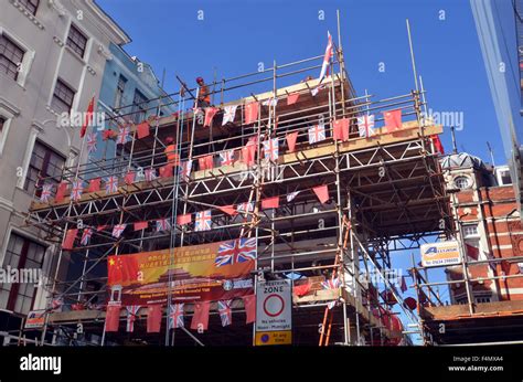 London, UK, 20 October 2015, building work on the new gate for China ...