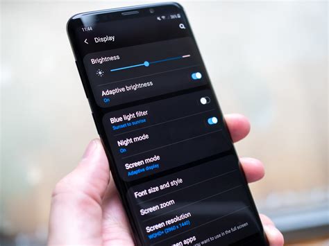 How to enable One UI (Android 9 Pie) dark mode on Samsung Galaxy phones ...