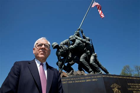 Iwo Jima Flag Raising Statue