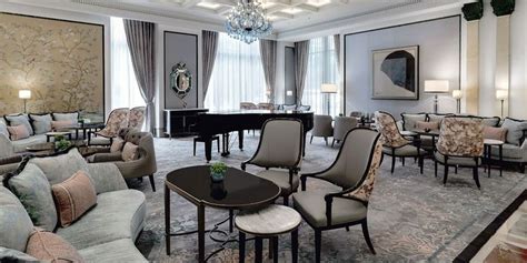 The Ritz-Carlton Guangzhou Romantic Interior, Yellow Cabs, Park Hyatt ...