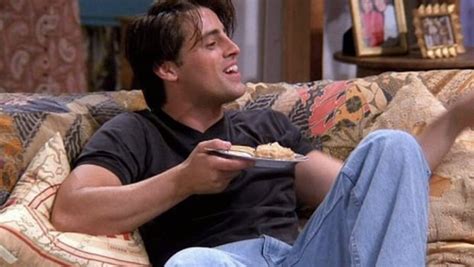 Joey Tribbianis 6 Funniest Food Moments From Friends That You Cant Miss ...