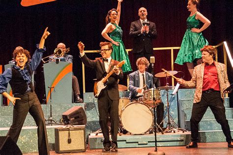 Drama Dock delivers a rocking ‘Buddy: The Buddy Holly Story” | Vashon ...