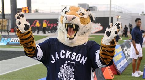 Jackson State mascot draws penalty for unsportsmanlike conduct - Los ...