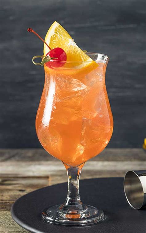 Singapore Sling Cocktail Recipe - Crafty Bartending