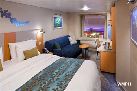 Symphony of the Seas Cabin 7199 - Category 2T - Promenade View Interior ...