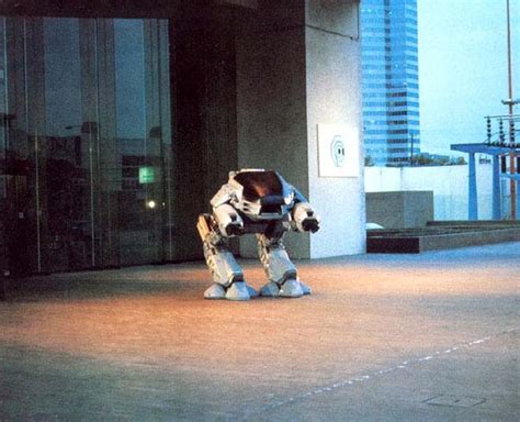 RoboCop (1987)