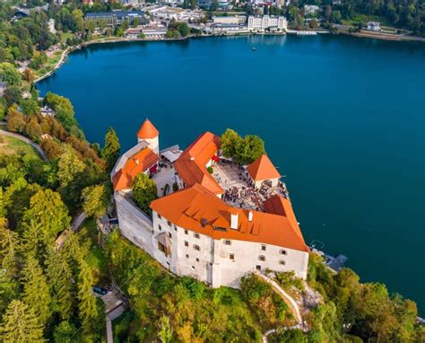 BLED CASTLE: when to visit and things to know in 2023