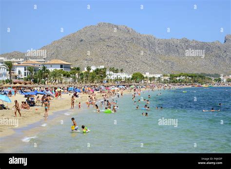 Pollenca Beach, Pollensa beach, Puerto Pollenca, Majorca, Mallorca ...