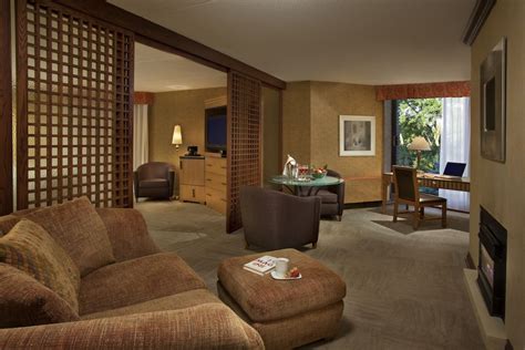 White Oaks Resort & Spa Niagara-on-the-Lake, Ontario, CA - Reservations.com