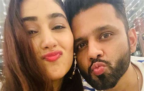 Bigg Boss 14 Runner-Up Rahul Vaidya To Tie The Knot With Girlfriend ...