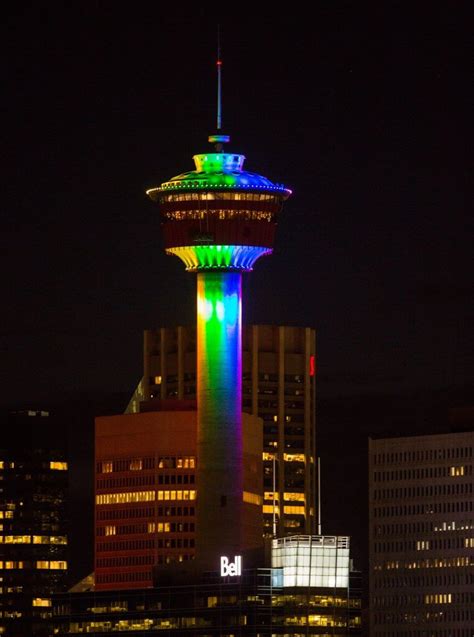 Calgary Tower - De Canada Specialist