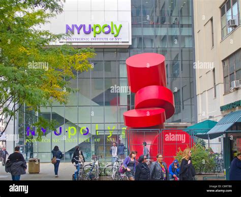 Polytechnic institute brooklyn hi-res stock photography and images - Alamy