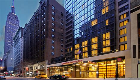 Hilton Garden Inn New York/Midtown Park Ave, 45 East 33rd Street, New ...