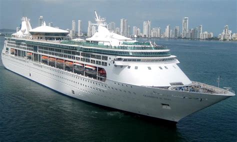 RCI-Royal Caribbean's ship Grandeur of the Seas cruises from Barbados ...