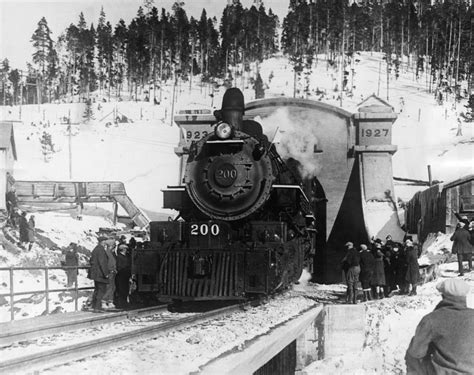 The Formal Opening Of The Moffat Tunnel History (36 x 24) - Walmart.com ...