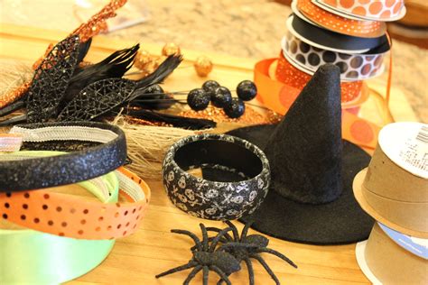 My Sister's Crazy!: HALLOWEEN ACCESSORIES...A MUST!