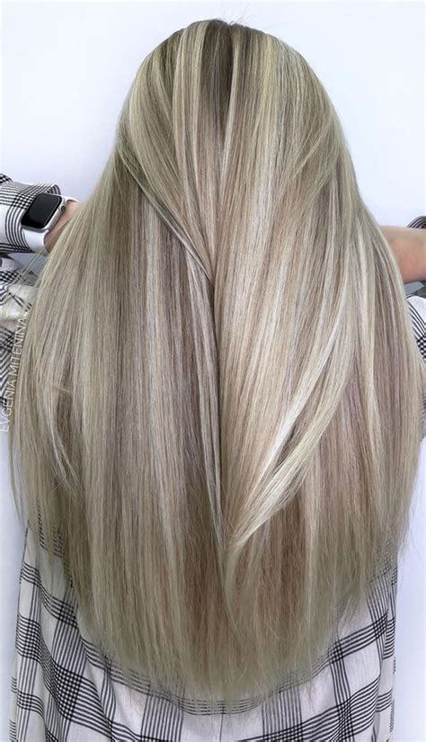 35 Best Blonde Hair Ideas & Styles For 2021 : Pearl Blonde with Highlights