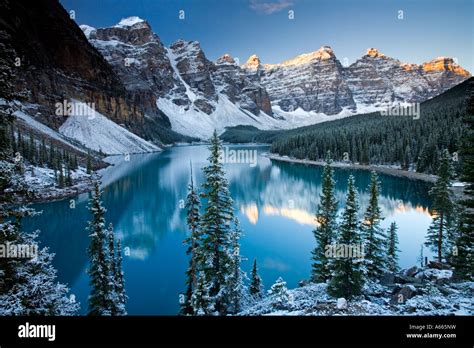 Winter snow at Moraine Lake, Banff National Park, Canadian Rockies ...