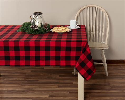 buffalo plaid tablecloth