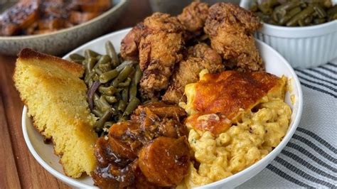 SOUL FOOD THE RIGHT WAY! Buttermilk Fried Chicken | Mac & Cheese ...