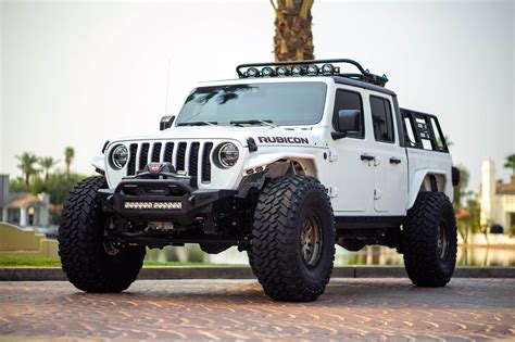 2020-2023 Jeep Gladiator Bumpers & Accessories I Addictive Desert Designs