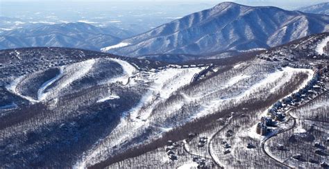 Wintergreen Resort Snowboarding