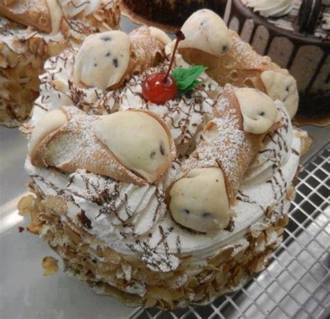 holy cannoli cake