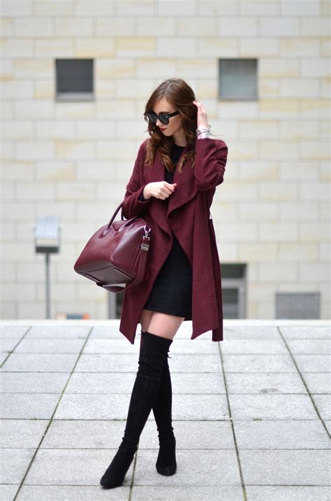 15 Awesome Burgundy Outfits That Will Catch Your Attention