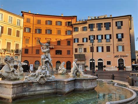 Navona : Piazza Navona Rom: Infos zu Brunnen, Kirche und ... - Rione ...