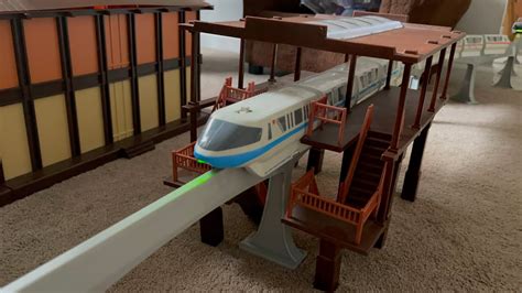 Disney world and land monorail toy setup and run - YouTube