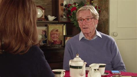 Coronation Street star William Roache tipped for new contract as Ken Barlow