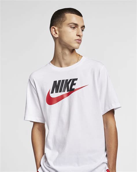 Nike Sportswear Men's T-Shirt. Nike.com