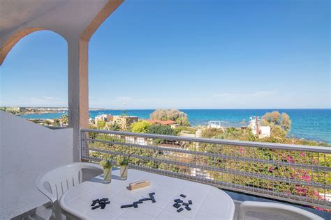 One Bedroom Apartment with Sea View - Διαμονή