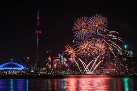 The top 10 Canada Day fireworks in Toronto for 2016