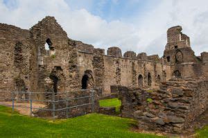 Neath Abbey - History, Travel, and accommodation information