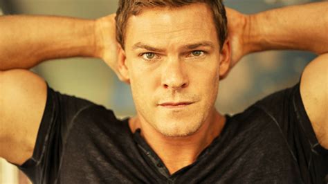 Amazon Originally Didn't Want To Cast Alan Ritchson As Jack Reacher