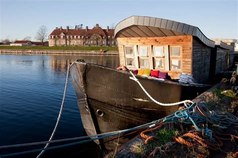 Houseboat in Copenhagen. - Houseboats for Rent in Copenhagen in 2020 ...