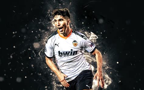 Descargar fondos de pantalla Carlos Soler, 2019, el Valencia CF, La ...