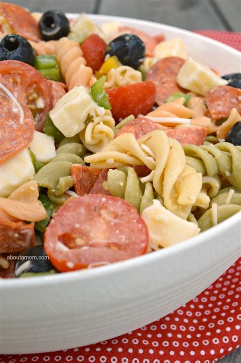 Pizza Pasta Salad - About a Mom